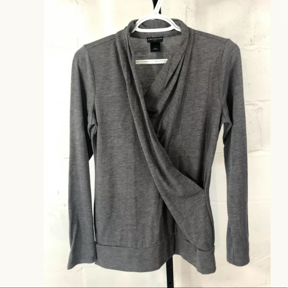 Ann Taylor Surplice Top Size S Gray Long Sleeve